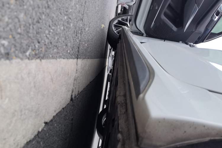 Used Lynk & Co 03 New Energy 2019 1.5T PHEV Pro Left Side Sill