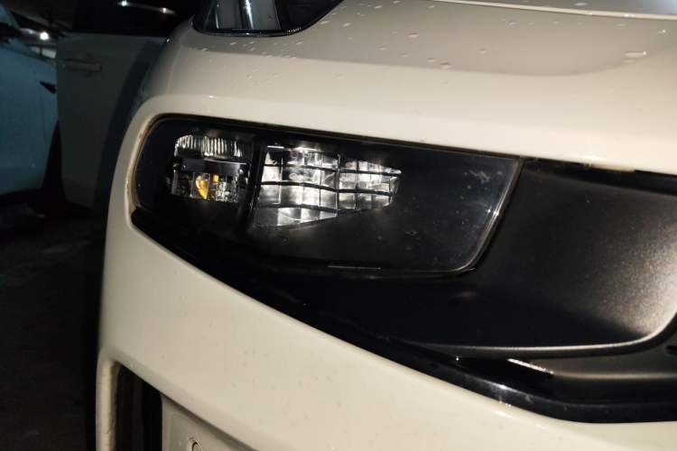 Used Lynk & Co 03 New Energy 2019 1.5T PHEV Pro Right Front Headlight
