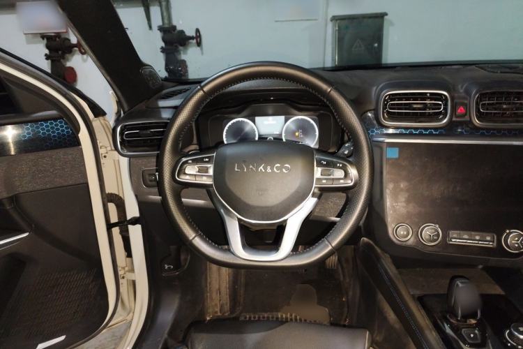 Used Lynk & Co 03 New Energy 2019 1.5T PHEV Pro Steering Wheel