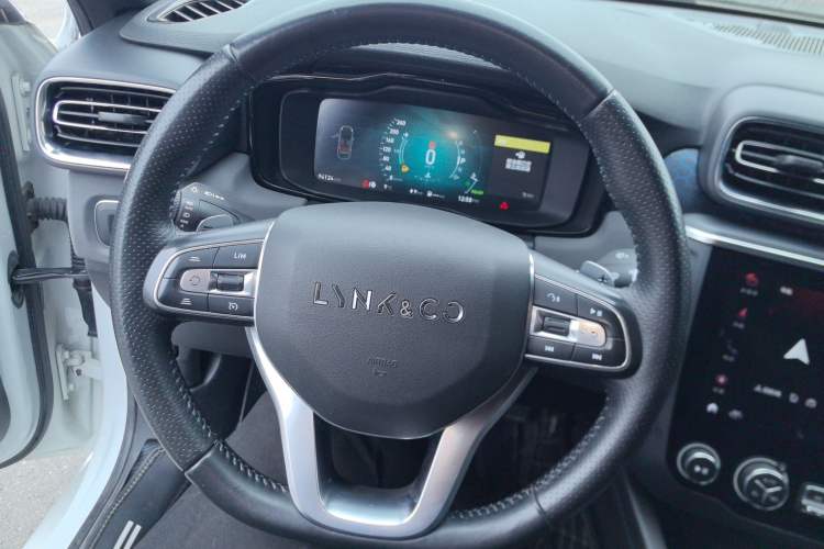 Used Lynk & Co 03 New Energy 2019 1.5T PHEV Pro Steering Wheel
