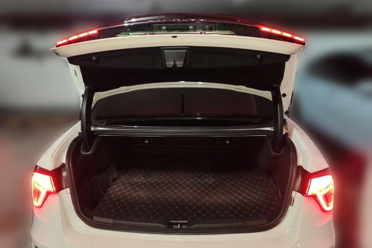 Used Lynk & Co 03 New Energy 2019 1.5T PHEV Pro Trunk