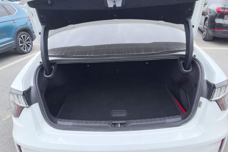 Used Lynk & Co 03 New Energy 2019 1.5T PHEV Pro Trunk