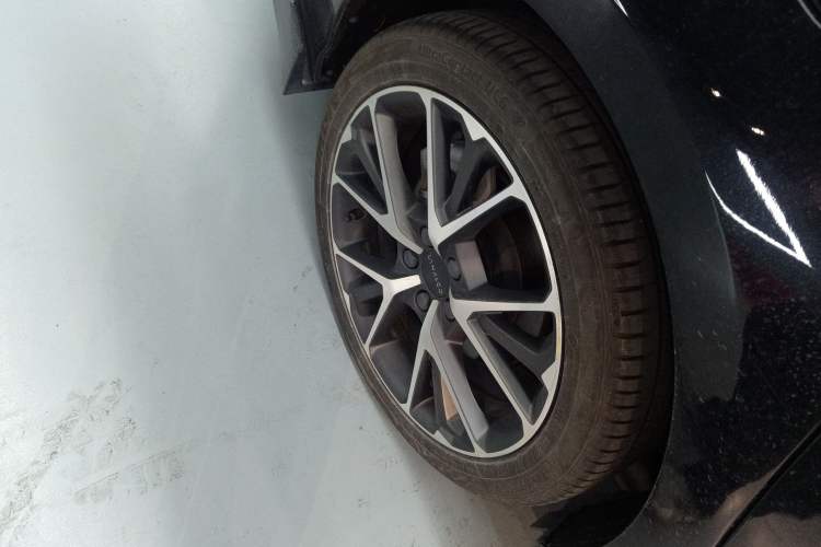 Used Lynk & Co 03 New Energy 2020 1.5T PHEV Pro Right Rear Wheel Hub