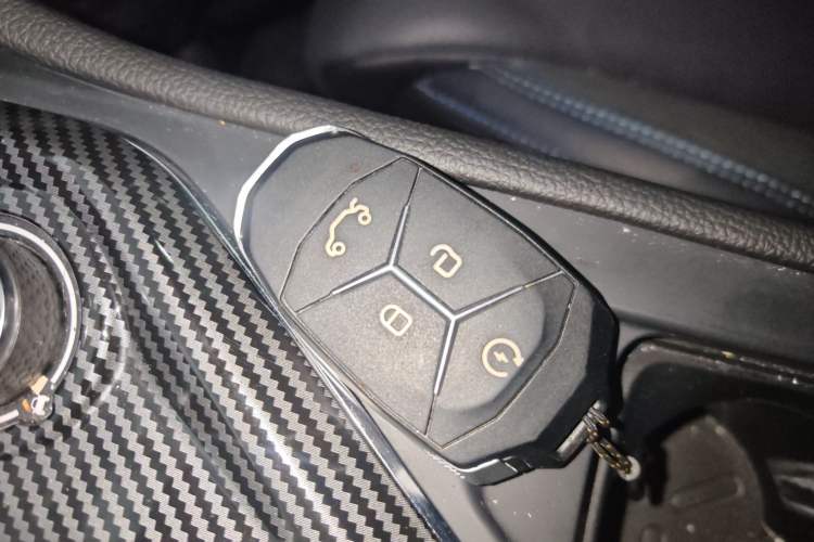 Used Lynk & Co 03 New Energy 2020 1.5T PHEV Pro Interior 1