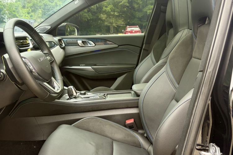 Used Lynk & Co 03 New Energy 2020 1.5T PHEV Pro Interior 6