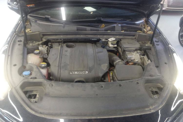 Used Lynk & Co 03 New Energy 2021 1.5T PHEV Pro Engine Bay