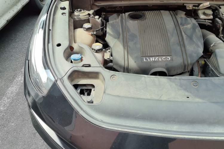 Used Lynk & Co 03 New Energy 2021 1.5T PHEV Pro Engine Bay Right