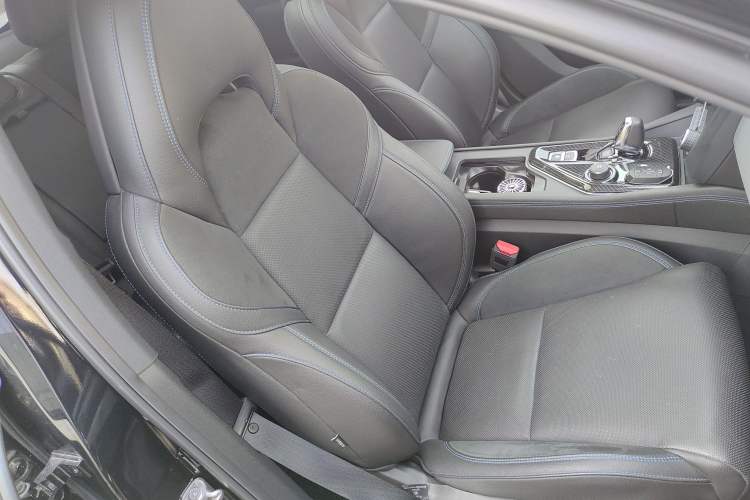 Used Lynk & Co 03 New Energy 2021 1.5T PHEV Pro Right Front Seat