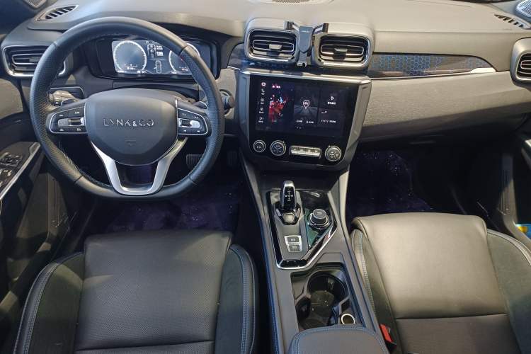 Used Lynk & Co 03 New Energy 2021 1.5T PHEV Pro Interior 2