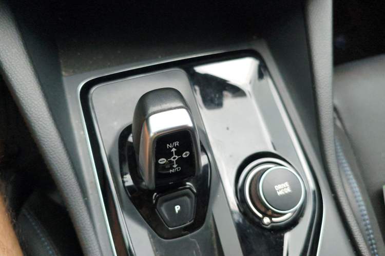 Used Lynk & Co 03 New Energy 2021 1.5T PHEV Pro Gear Lever