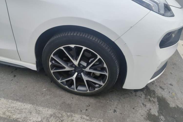 Used Lynk & Co 03 New Energy 2021 1.5T PHEV Pro Right Front Wheel Hub