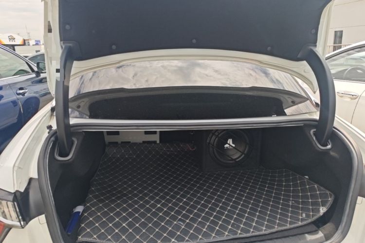Used Lynk & Co 03 New Energy 2021 1.5T PHEV Pro Trunk