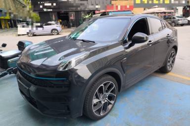Used Lynk & Co 05 2020 2.0TD Two-Wheel Drive Shine Halo