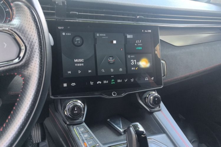 Used Lynk & Co 05 2020 2.0TD Four-Wheel Drive HypeHalo Audio And AC Panel
