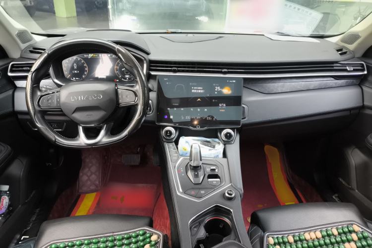 Used Lynk & Co 05 2020 2.0TD Two-Wheel Drive Shine Halo Center Console