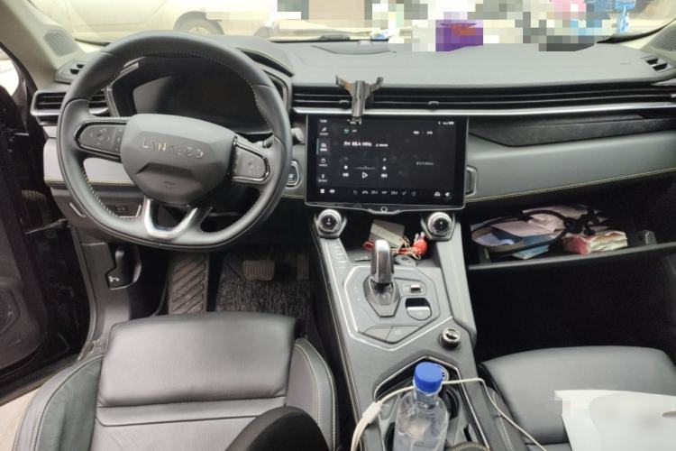 Used Lynk & Co 05 2020 2.0TD Two-Wheel Drive Zhaoyang Plus Center Console