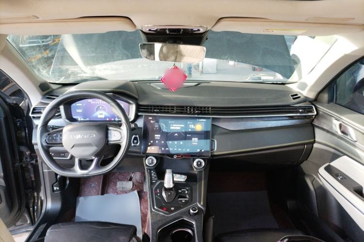Used Lynk & Co 05 2020 2.0TD Two-Wheel Drive Zhaoyang Plus Center Console