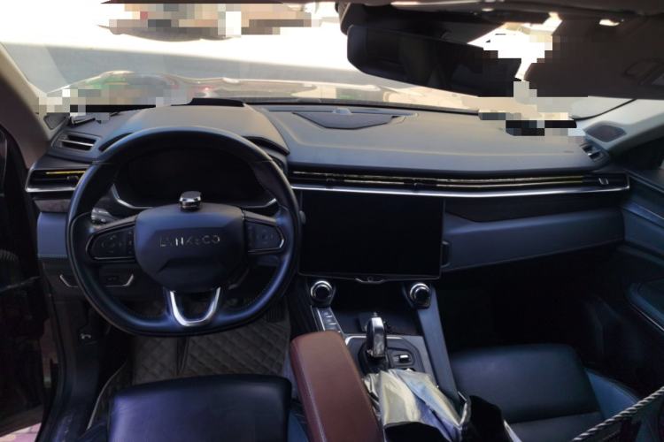 Used Lynk & Co 05 2020 2.0TD Two-Wheel Drive Zhaoyang Plus Center Console