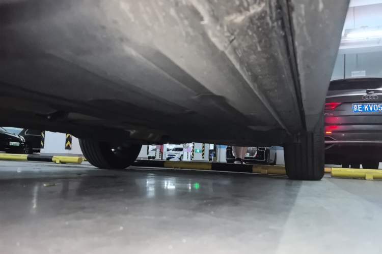Used Lynk & Co 05 2020 2.0TD Four-Wheel Drive Limited-Edition Timed Release Chassis Front Left