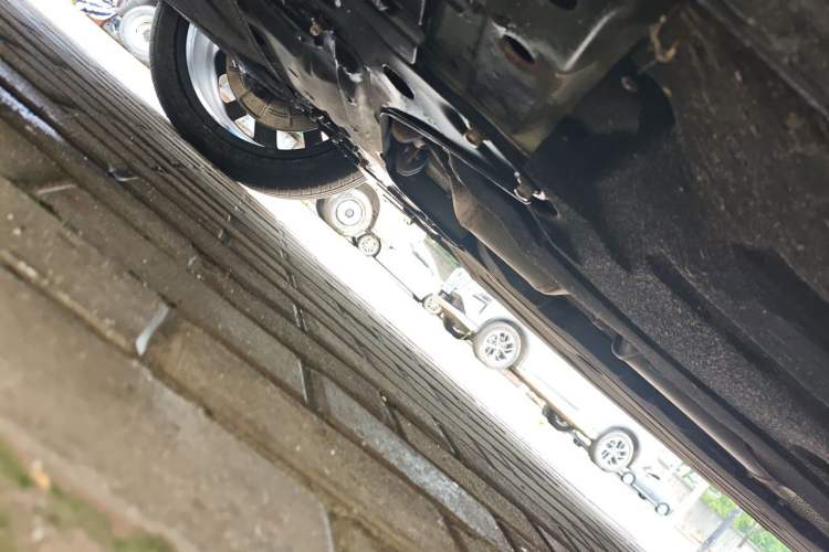 Used Lynk & Co 05 2020 2.0TD Two-Wheel Drive Shine Halo Chassis Front Left