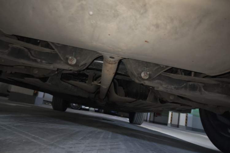 Used Lynk & Co 05 2020 2.0TD Two-Wheel Drive Shine Halo Chassis Rear
