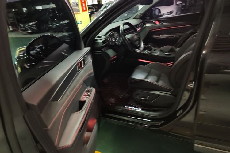 Used Lynk & Co 05 2020 2.0TD Four-Wheel Drive HypeHalo Driver Seat