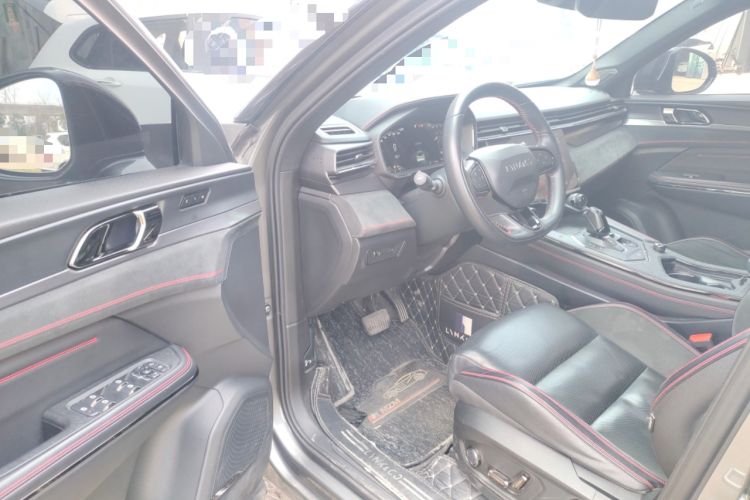 Used Lynk & Co 05 2020 2.0TD Four-Wheel Drive HypeHalo Driver Seat