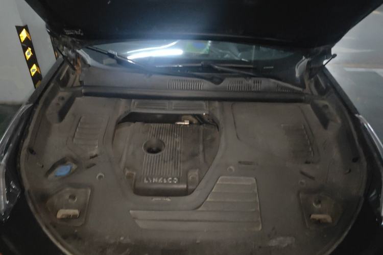 Used Lynk & Co 05 2020 2.0TD Four-Wheel Drive Limited-Edition Timed Release Engine Bay