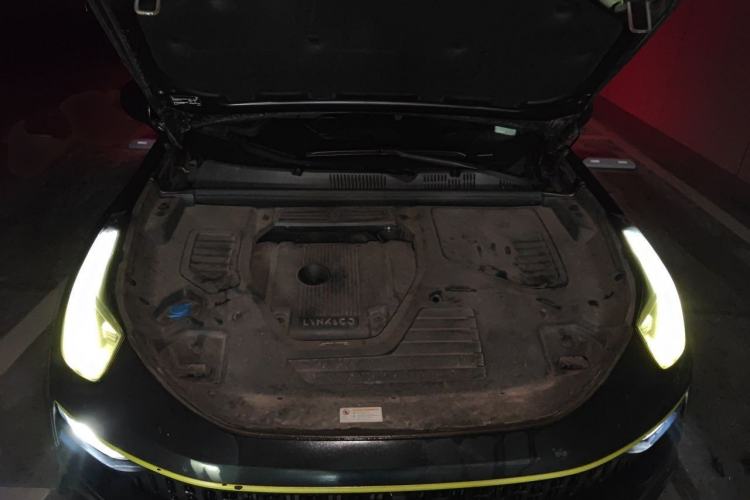 Used Lynk & Co 05 2020 2.0TD Two-Wheel Drive Shine Halo Engine Bay