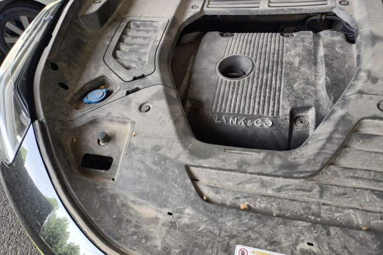 Used Lynk & Co 05 2020 2.0TD Two-Wheel Drive Zhaoyang Plus Engine Bay Right