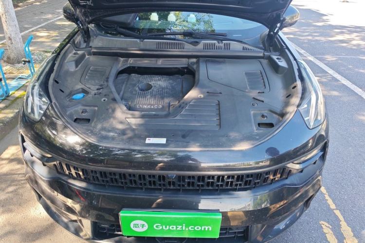 Used Lynk & Co 05 2020 2.0TD Four-Wheel Drive HypeHalo Engine Bay