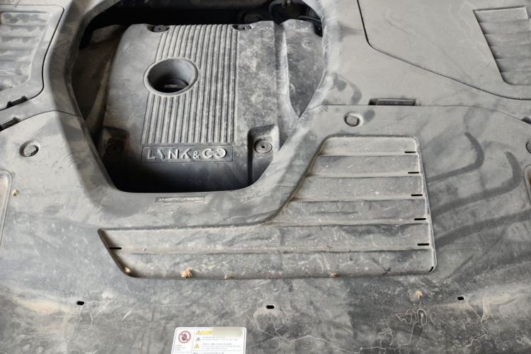 Used Lynk & Co 05 2020 2.0TD Two-Wheel Drive Zhaoyang Plus Engine Bay