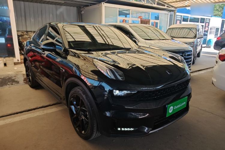 Used Lynk & Co 05 2020 2.0TD Two-Wheel Drive Shine Halo Exterior 1