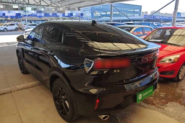 Used Lynk & Co 05 2020 2.0TD Two-Wheel Drive Shine Halo Exterior 2