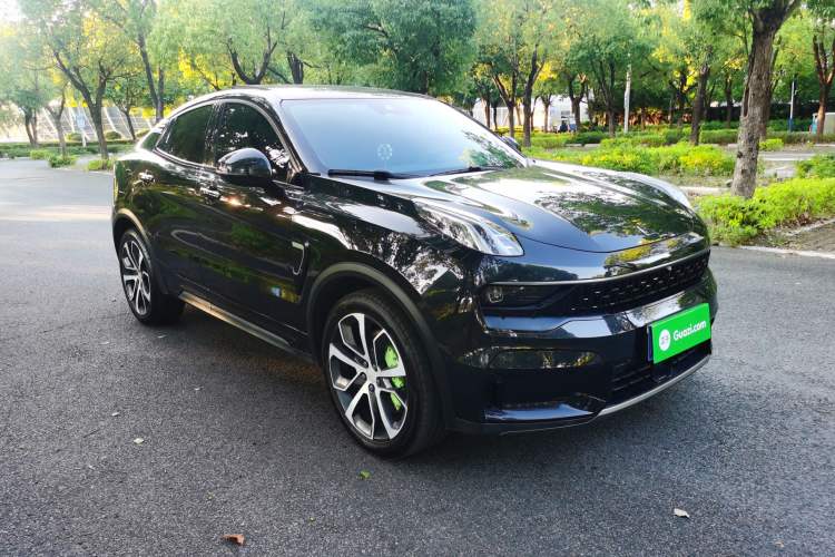 Used Lynk & Co 05 2020 2.0TD Four-Wheel Drive HypeHalo Exterior 7