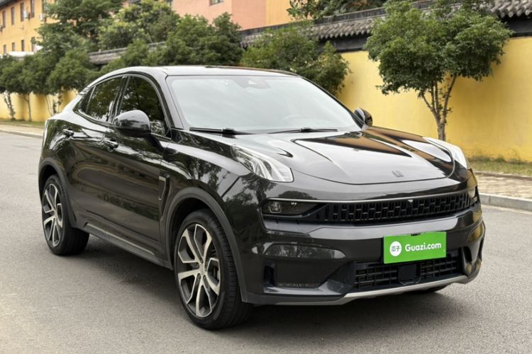 Used Lynk & Co 05 2020 2.0TD Four-Wheel Drive HypeHalo Exterior 8