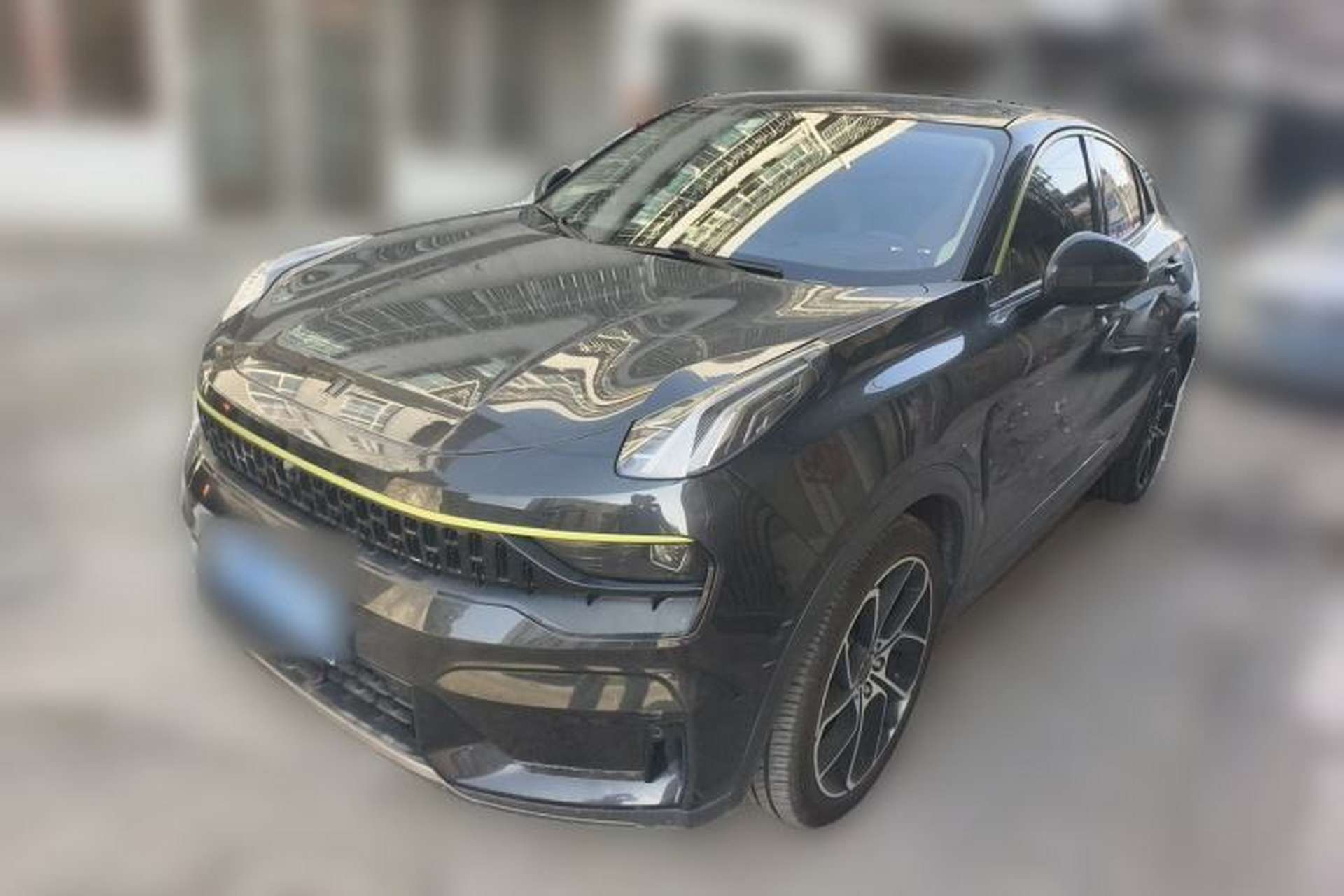 Used Lynk & Co 05 2020 2.0TD Two-Wheel Drive Shine Halo Front Left 45 Deg