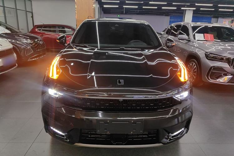 Used Lynk & Co 05 2020 2.0TD Four-Wheel Drive HypeHalo Front