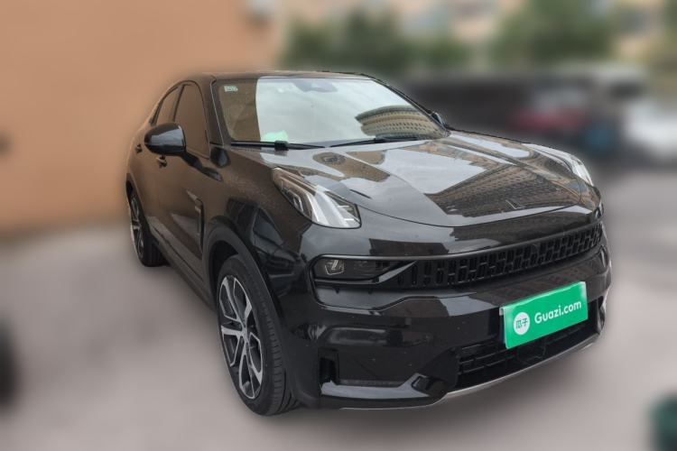 Used Lynk & Co 05 2020 2.0TD Four-Wheel Drive HypeHalo Front Right 45 Deg