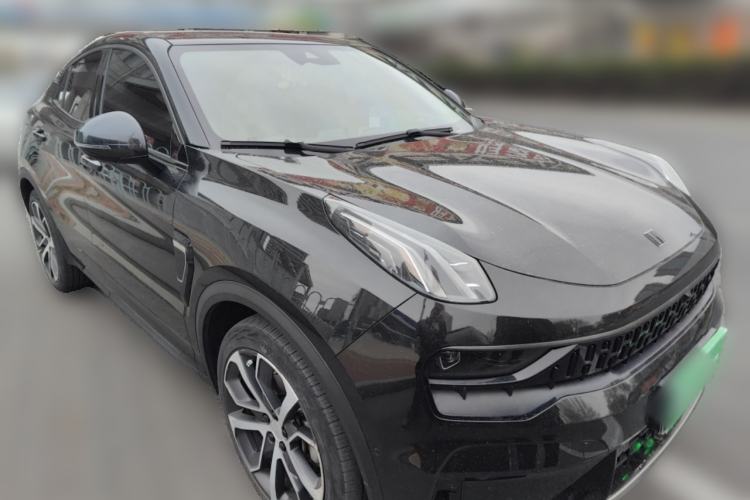 Used Lynk & Co 05 2020 2.0TD Four-Wheel Drive HypeHalo Front Right 45 Deg
