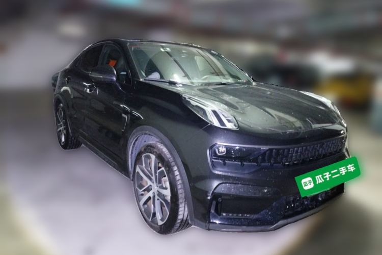 Used Lynk & Co 05 2020 2.0TD Four-Wheel Drive HypeHalo Front Right 45 Deg
