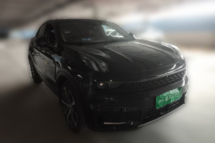 Used Lynk & Co 05 2020 2.0TD Four-Wheel Drive HypeHalo Front Right 45 Deg