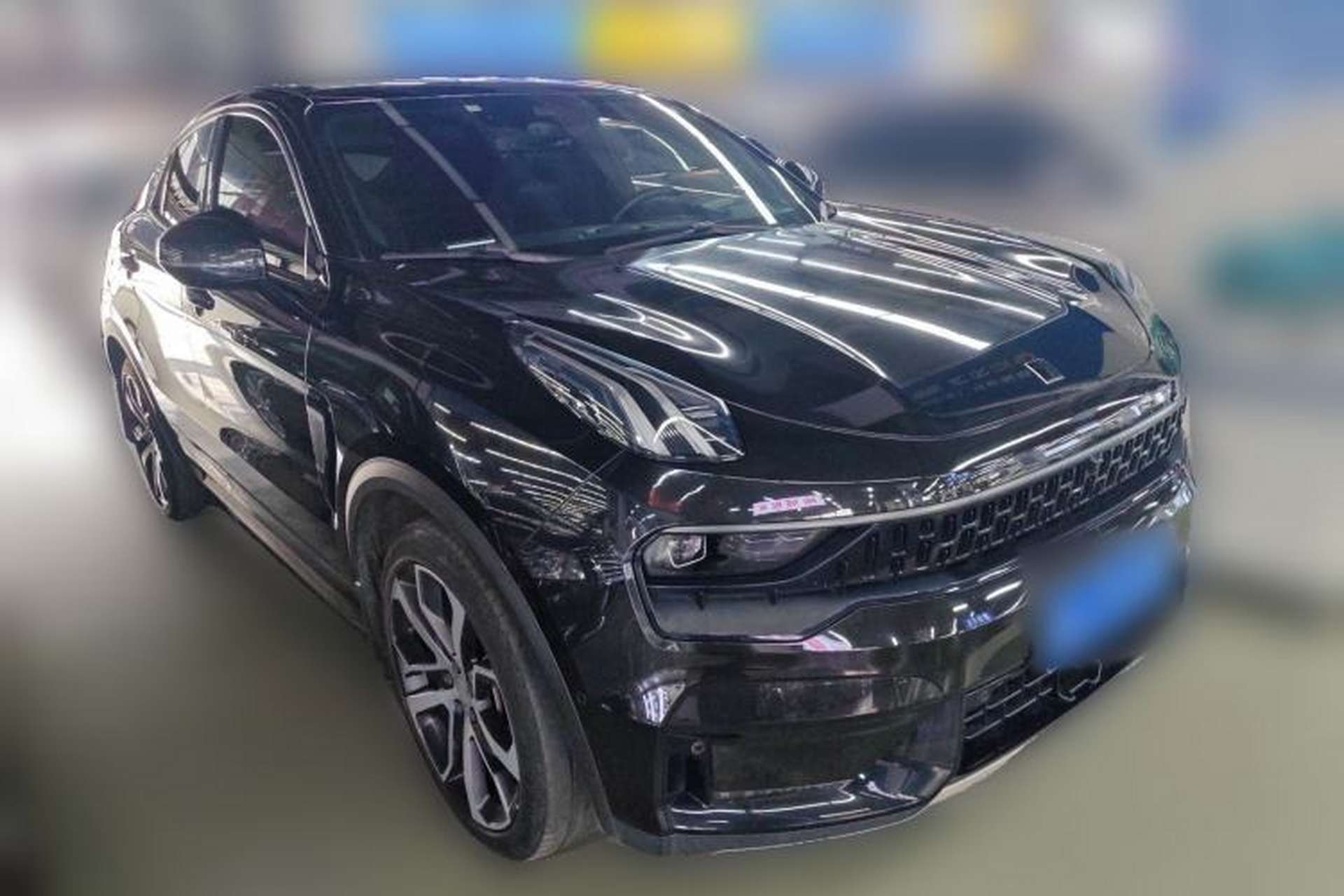Used Lynk & Co 05 2020 2.0TD Four-Wheel Drive HypeHalo Front Right 45 Deg