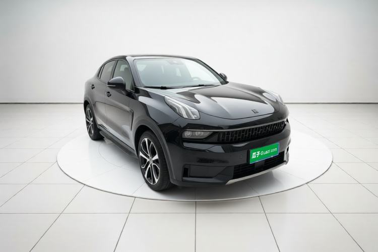Used Lynk & Co 05 2020 2.0TD Four-Wheel Drive HypeHalo Front Right 45 Deg