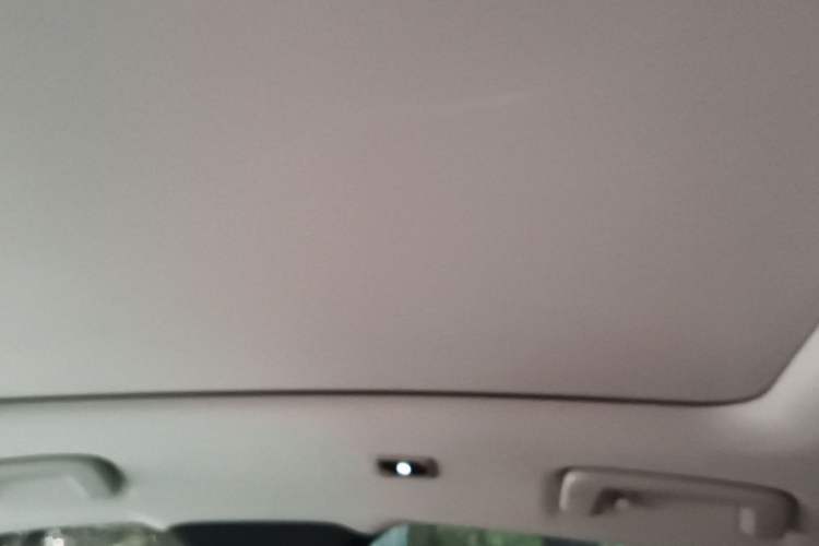 Used Lynk & Co 05 2020 2.0TD Two-Wheel Drive Shine Halo Headliner
