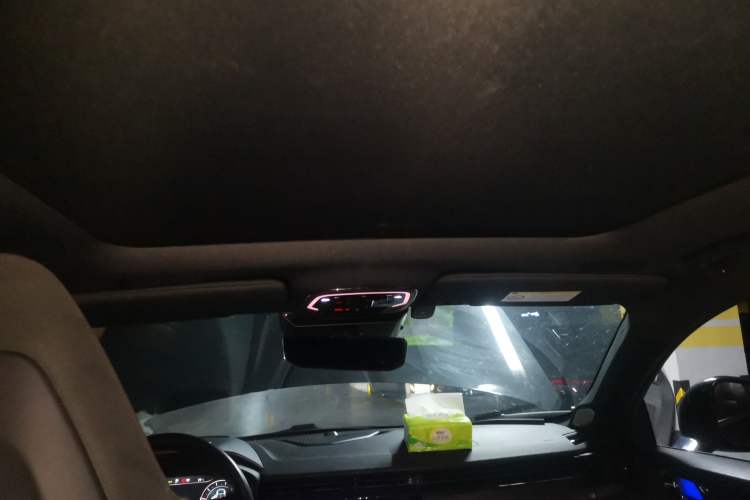 Used Lynk & Co 05 2020 2.0TD Four-Wheel Drive HypeHalo Headliner