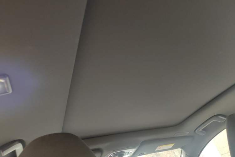 Used Lynk & Co 05 2020 2.0TD Four-Wheel Drive HypeHalo Headliner