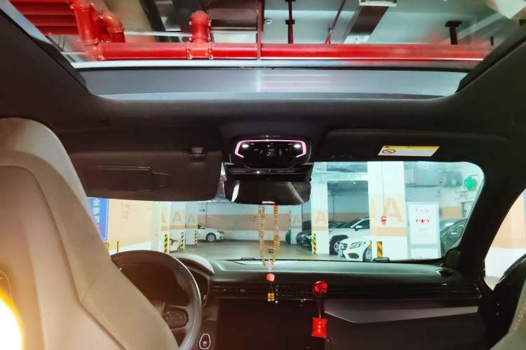Used Lynk & Co 05 2020 2.0TD Four-Wheel Drive HypeHalo Headliner