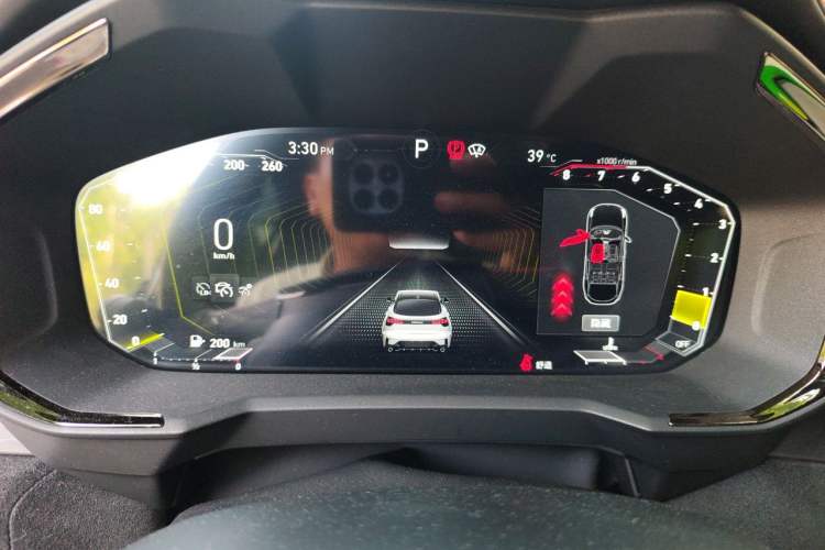 Used Lynk & Co 05 2020 2.0TD Four-Wheel Drive HypeHalo Instrument Cluster
