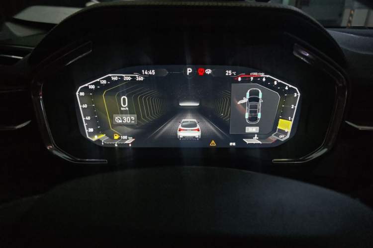 Used Lynk & Co 05 2020 2.0TD Two-Wheel Drive Shine Halo Instrument Cluster